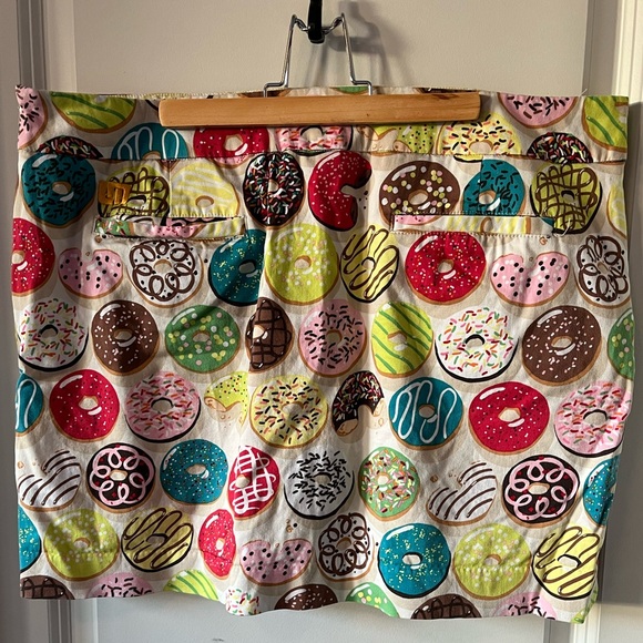 Loudmouth Ladies golf skort - Picture 2 of 4